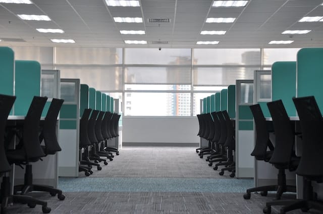 5 Benefits of Professional Workstation Installation for Your Office